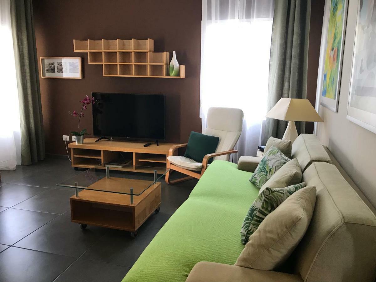 Апартаменты Apartamento Playa Blanca Holiday Пуэрто-дель-Росарио Экстерьер фото